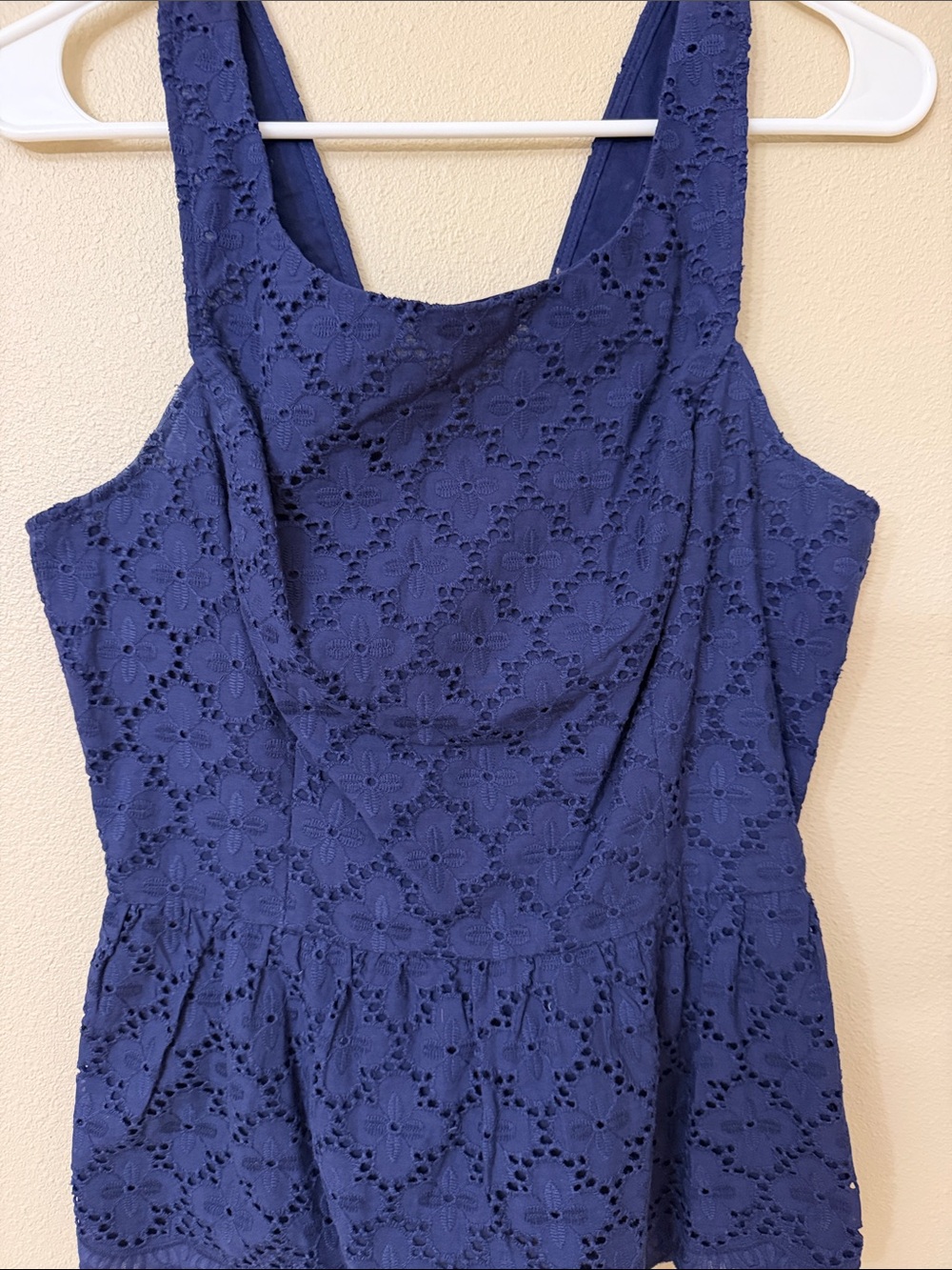 Lilly Pulitzer Eyelet Top,  sz 4